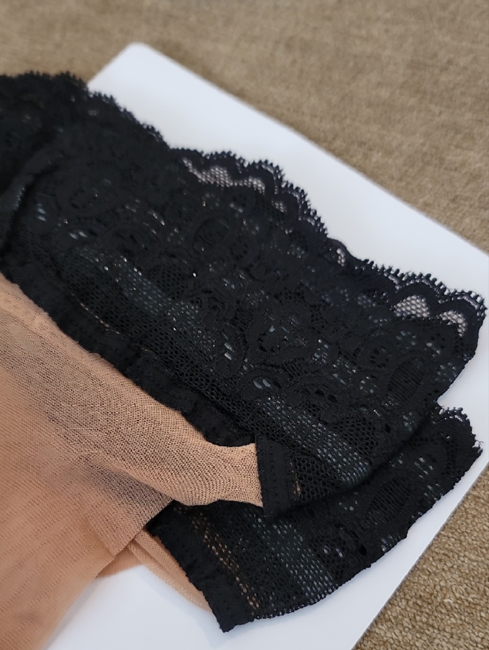 Wolford Lace Stay-Up Thigh Highs Gobi/Black L - Picture 5 of 14